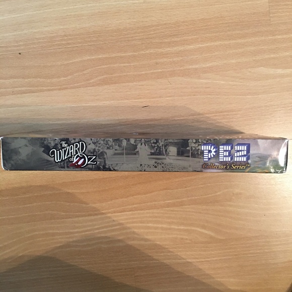 Pez The Wizard of Oz Collector’s Series Warner Brothers - Picture 7 of 8